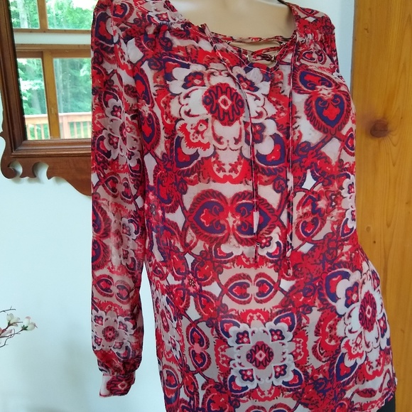 😉SOLD😉Daisy Fuentes Size XS.Red and Navy.  I ❤️ Bundles.  CLOSING CLOSET - Picture 7 of 8